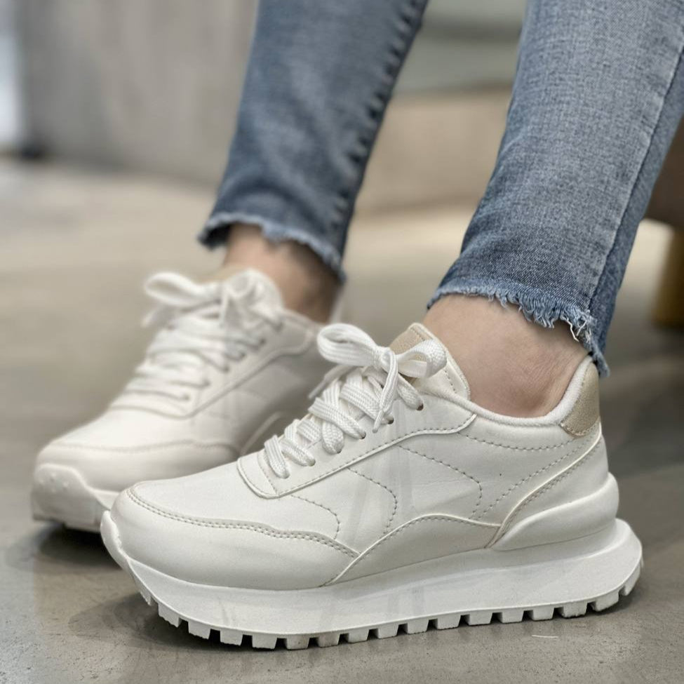 Tenis para mujer blanco x dorado D860