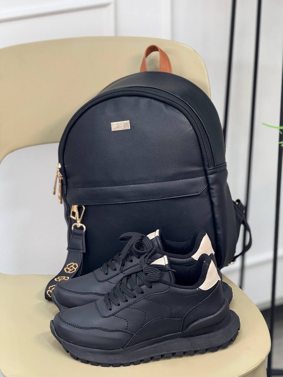 COMBO: Bolso + Calzado en Oferta