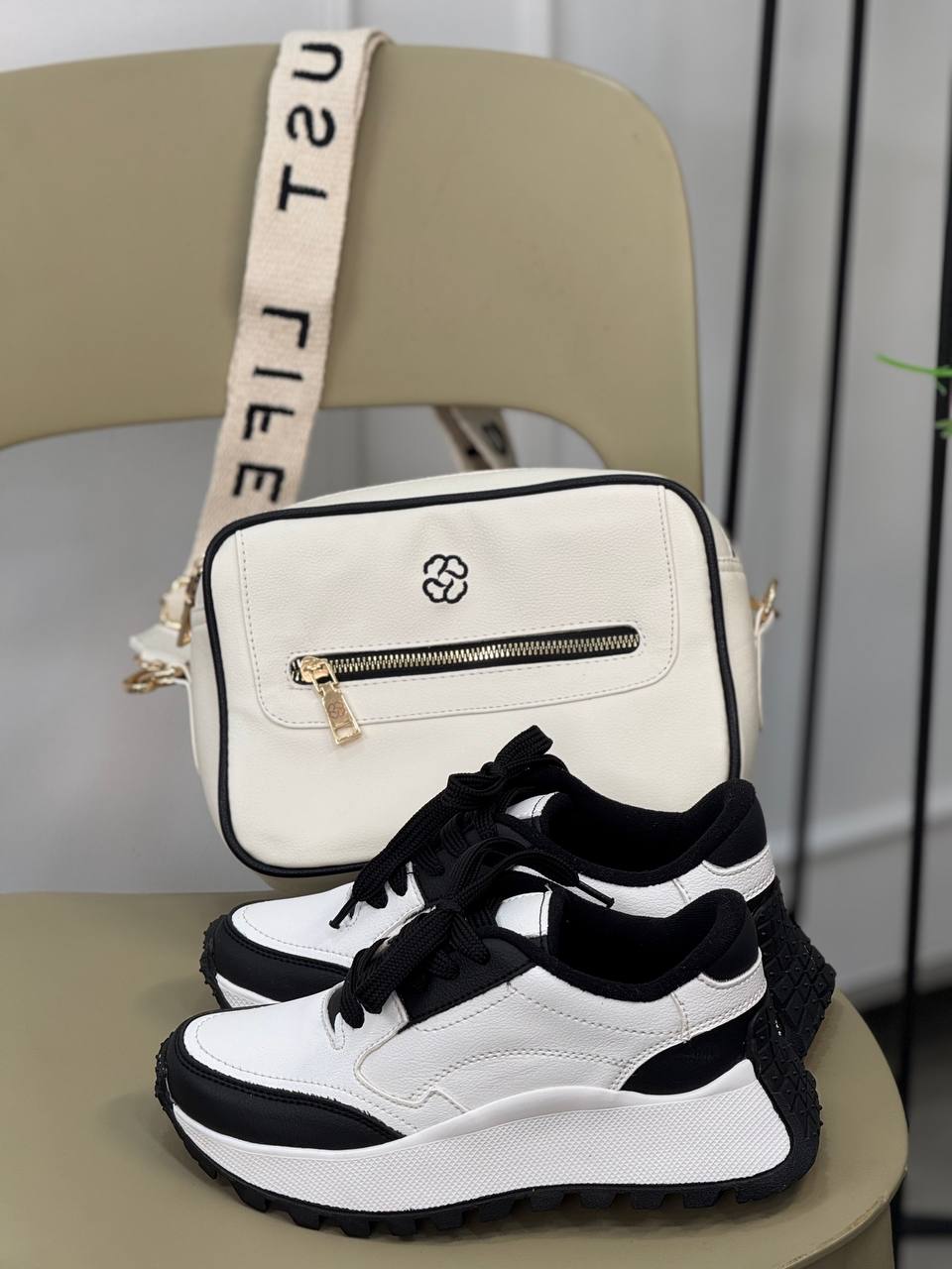 COMBO: Bolso + Calzado en Oferta