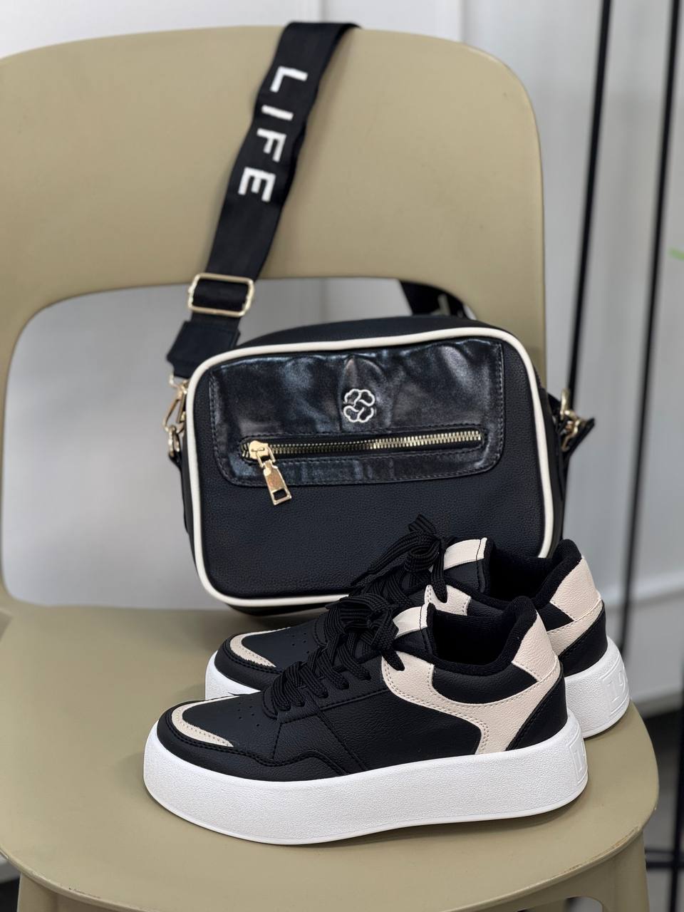 COMBO: Bolso + Calzado en Oferta