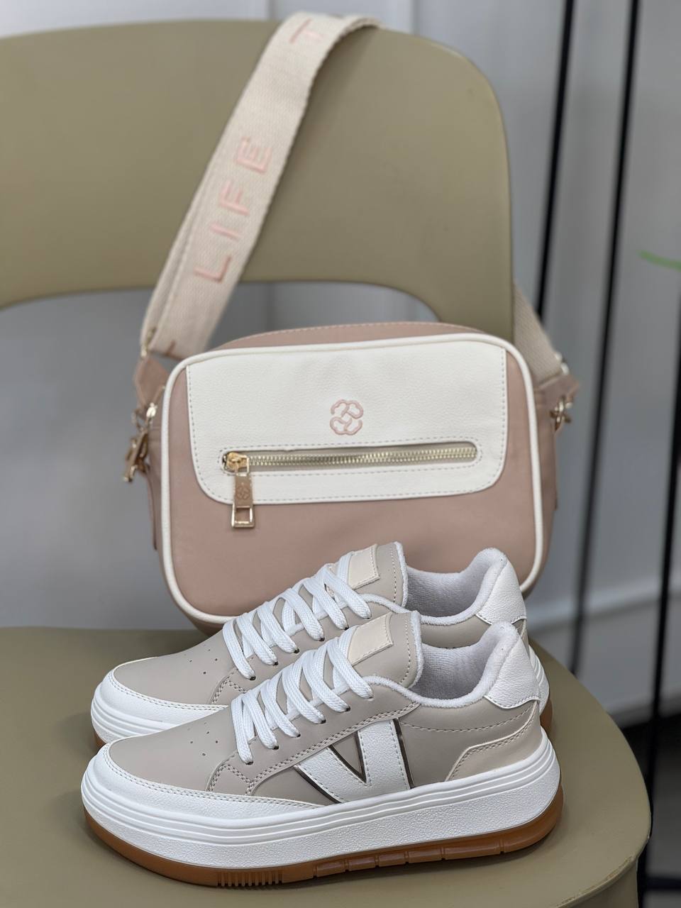 COMBO: Bolso + Calzado en Oferta