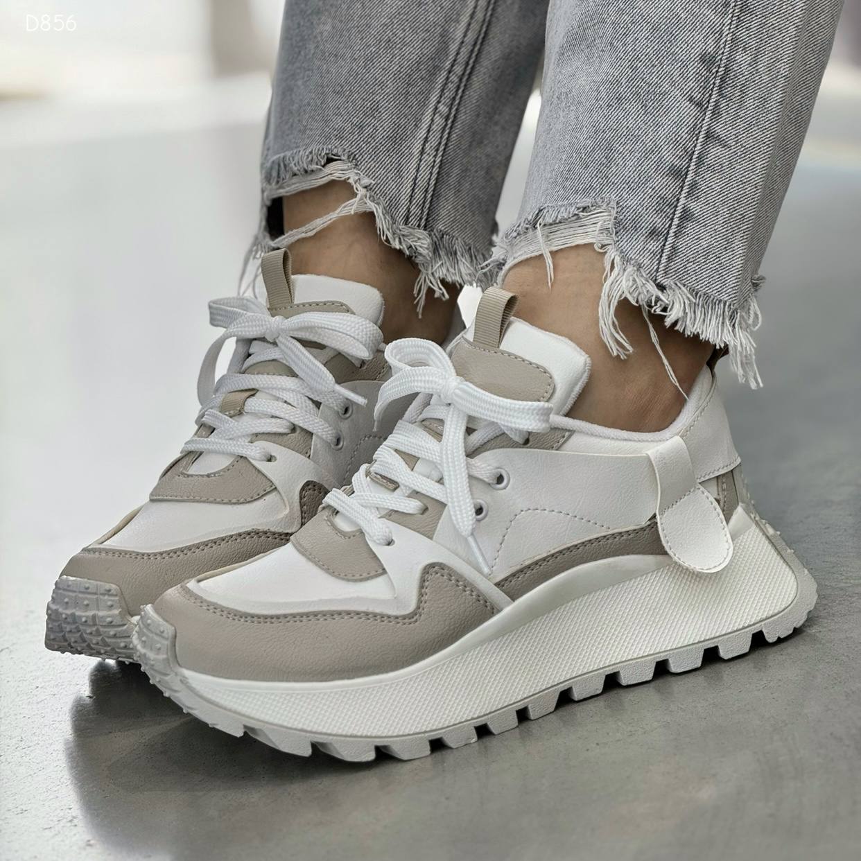 Tenis para Mujer de Nueva Colección D856 Hueso x Beige